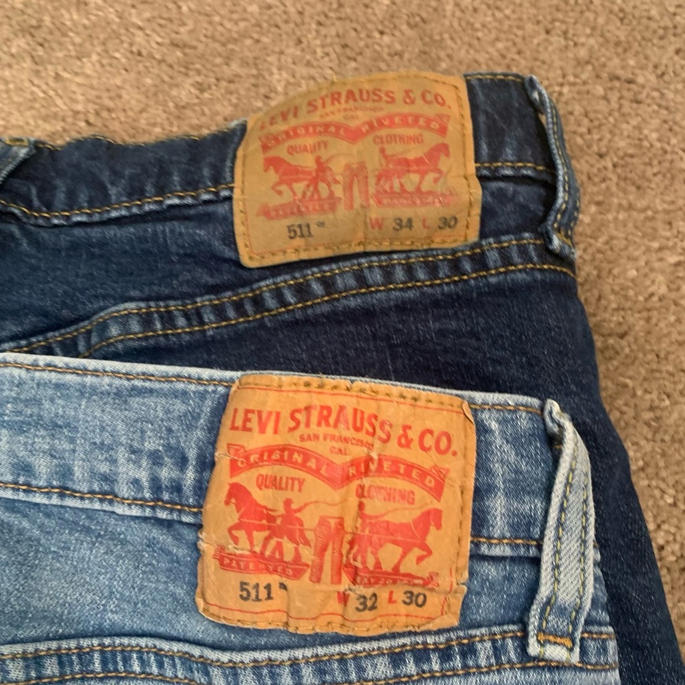 EUC ONE PAIR Levi’s 32x30